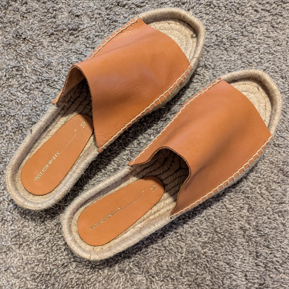 Leather jute slides size 10